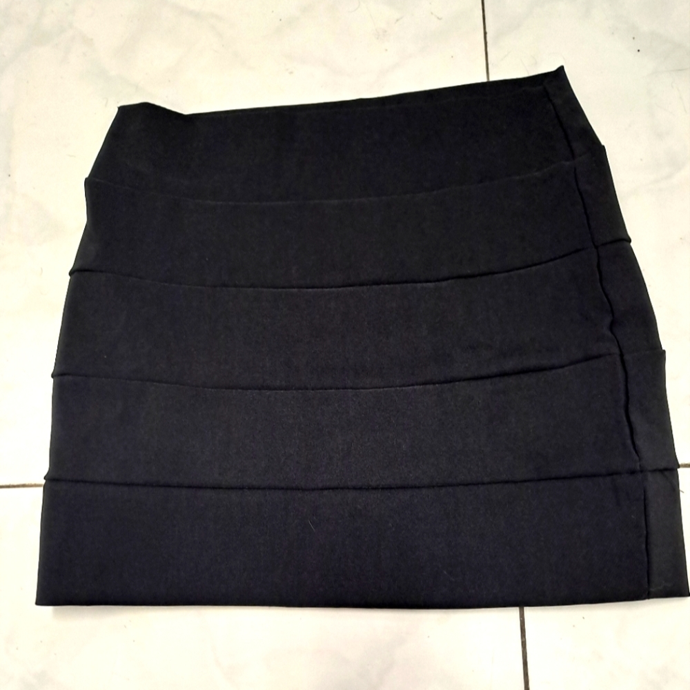 Women's DNA Couture Black Mini Skirt Size S